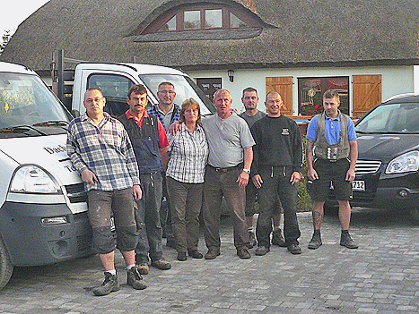Team - Dachdeckerei Röver Team - Dachdeckerei Röver